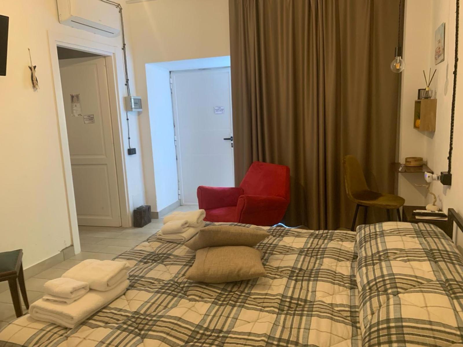 Ci Thorno Hotel Crosia Eksteriør billede